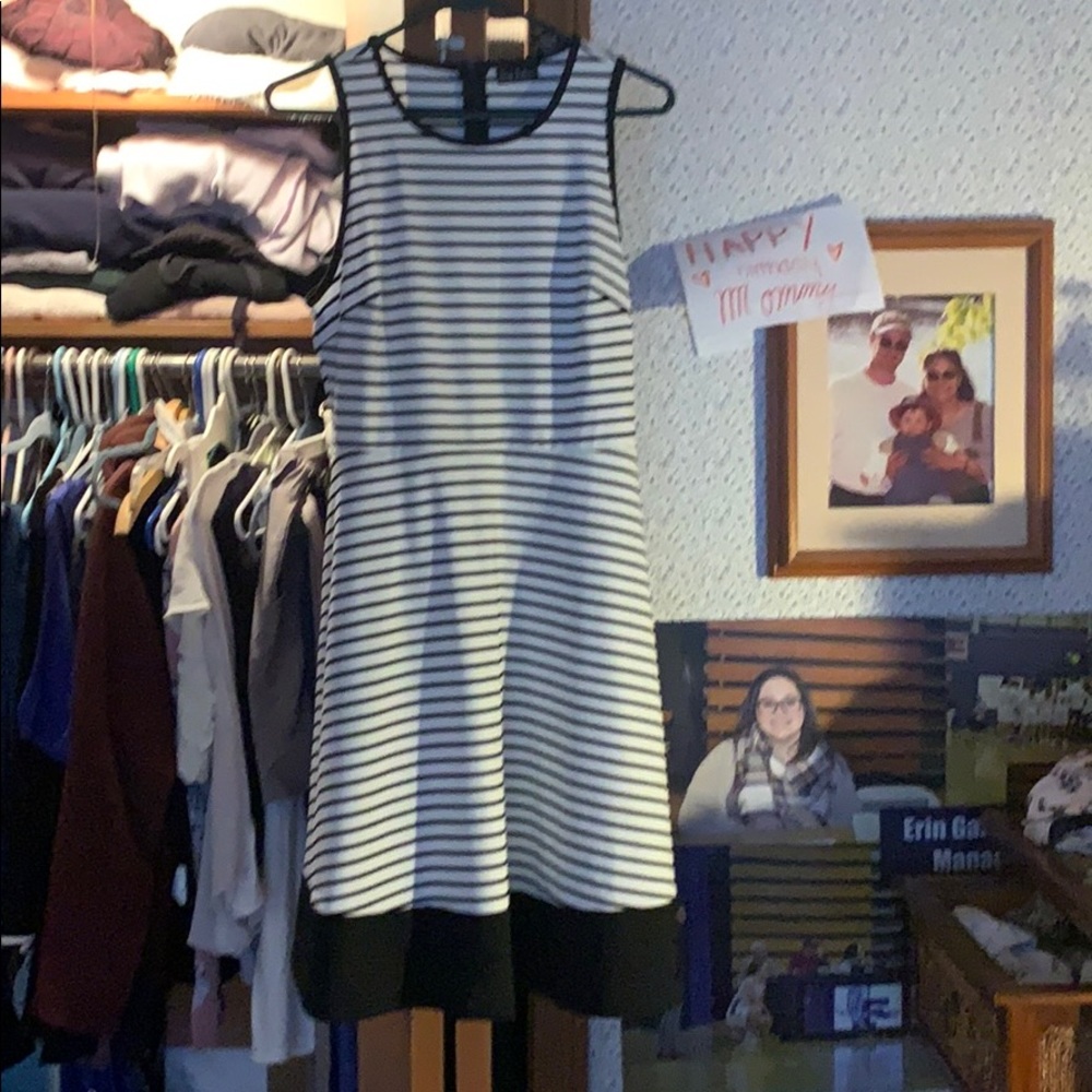 Beautiful black and white dress